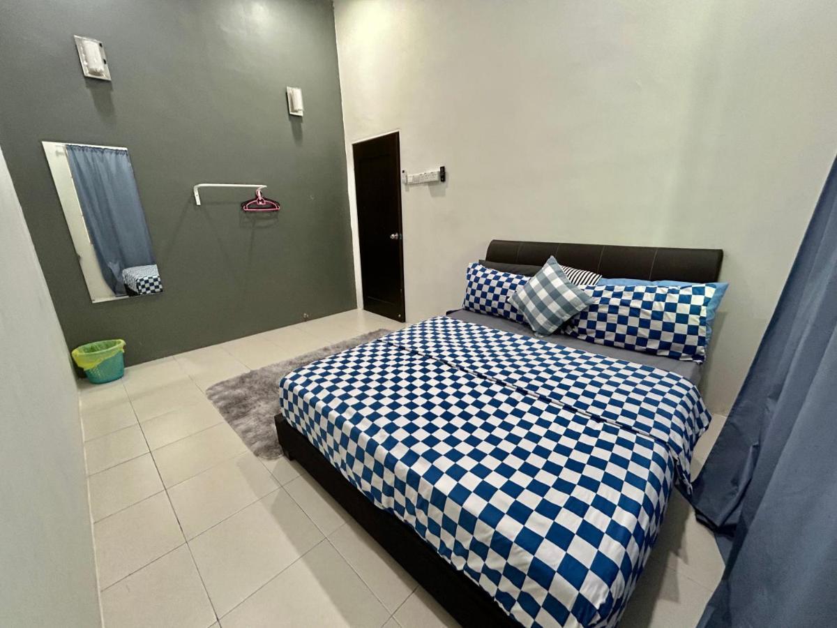 Comfort 36 Entire House At Alma บูกิต เมอร์ตาจัม ภายนอก รูปภาพ