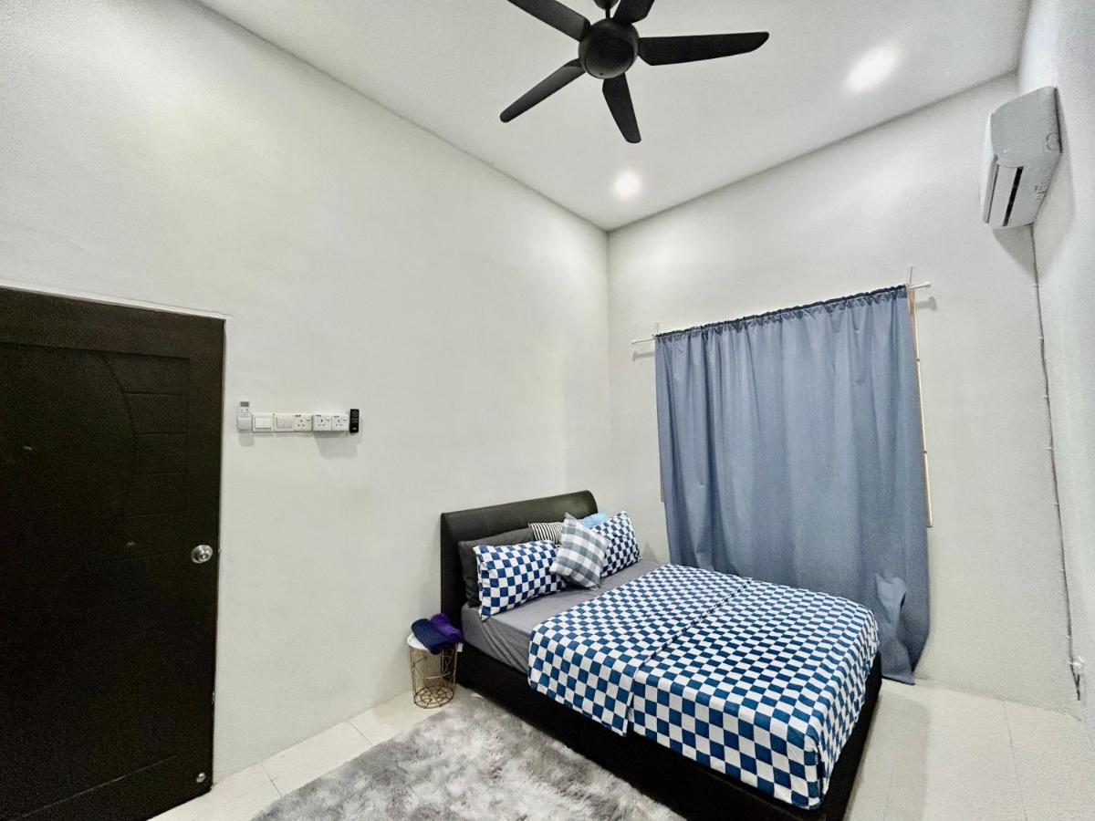 Comfort 36 Entire House At Alma บูกิต เมอร์ตาจัม ภายนอก รูปภาพ
