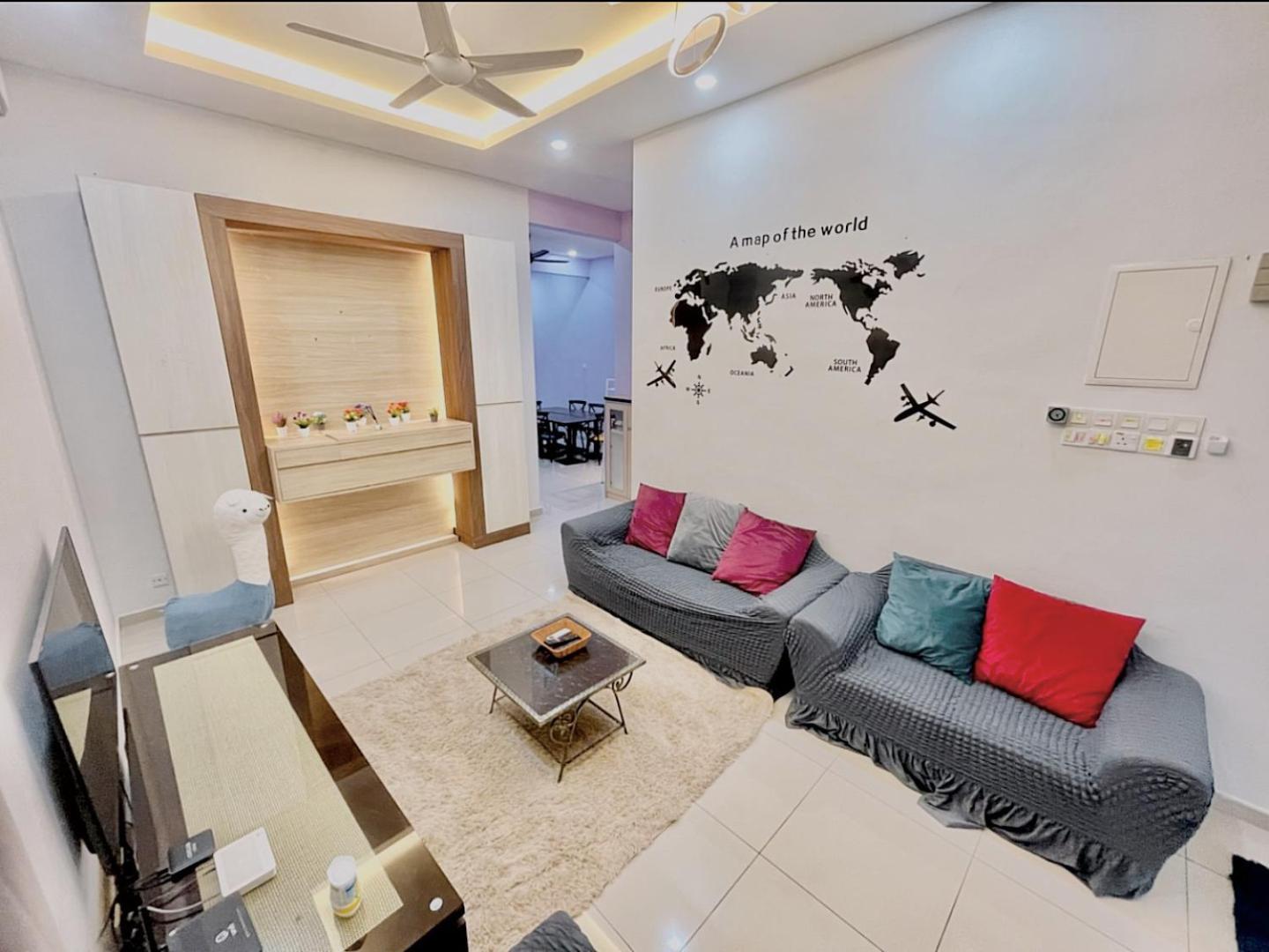 Comfort 36 Entire House At Alma บูกิต เมอร์ตาจัม ภายนอก รูปภาพ